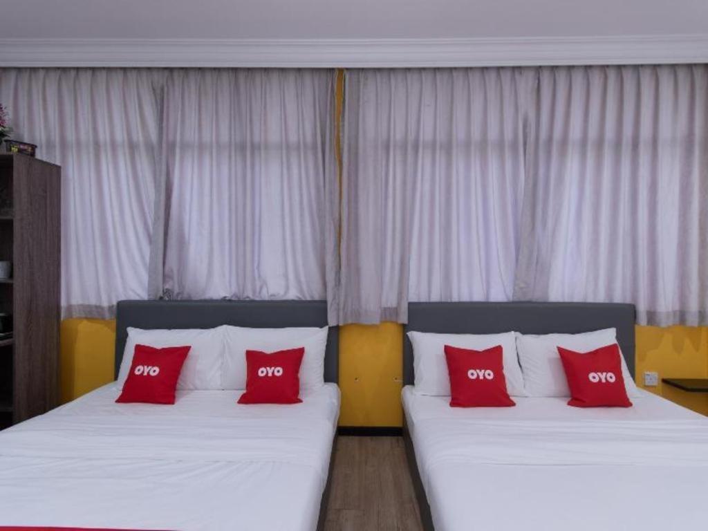 Oyo 89398 Doorbellz Hotel Kota Kinabalu Exterior photo